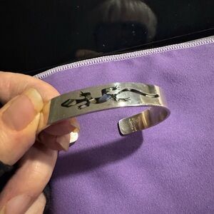 925 silver inlaid Lizard Cuff Bracelet. Size 7. Little bend in shown in picture